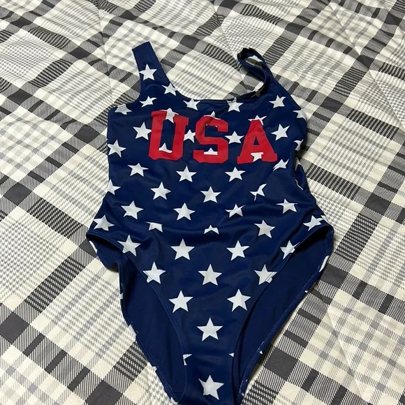USA one piece bathing suit - Picture 1 of 4